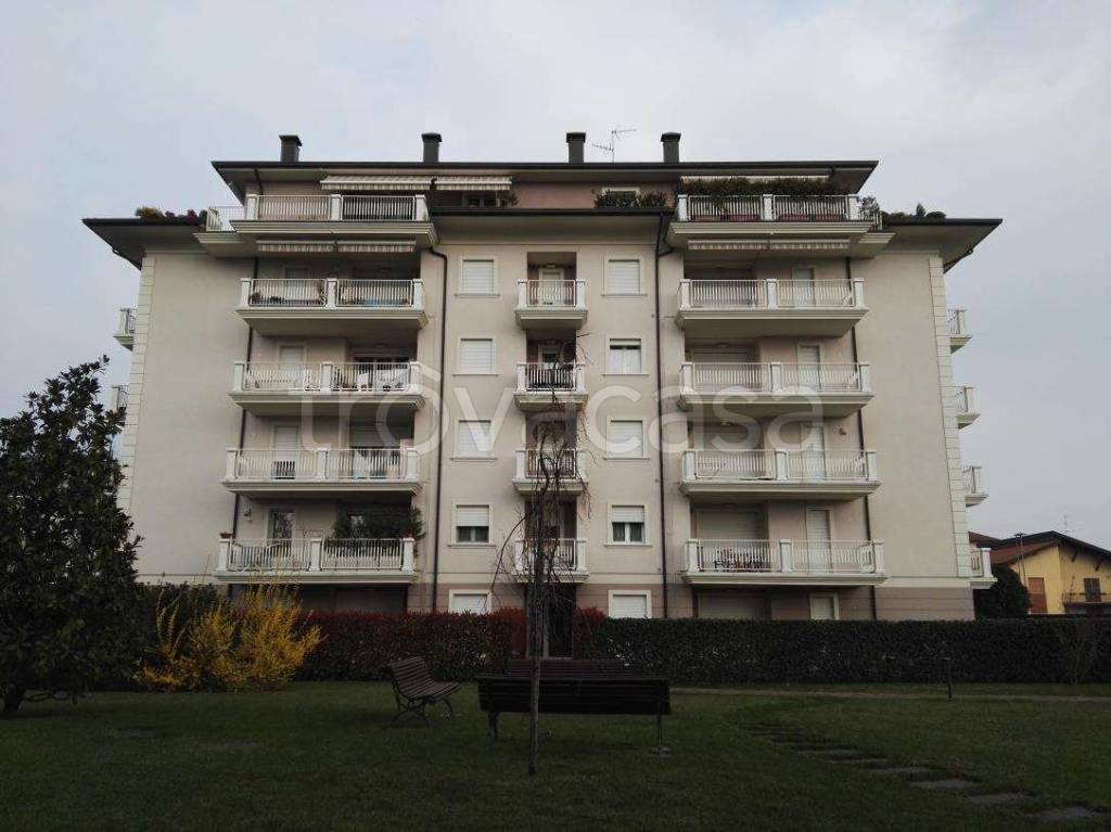 monolocale in vendita a Seriate