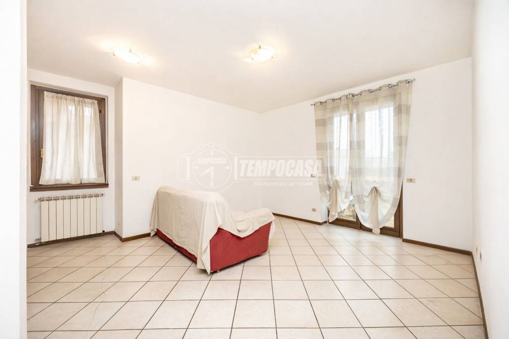 appartamento in vendita a Seriate