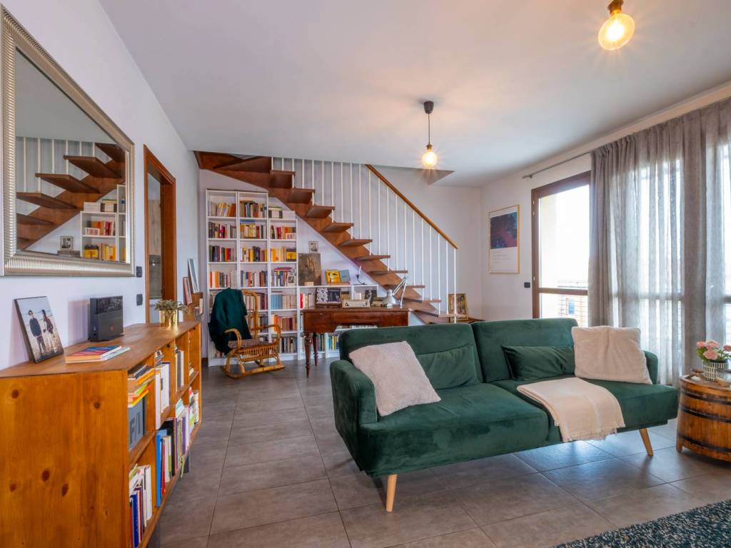 appartamento in vendita a Seriate