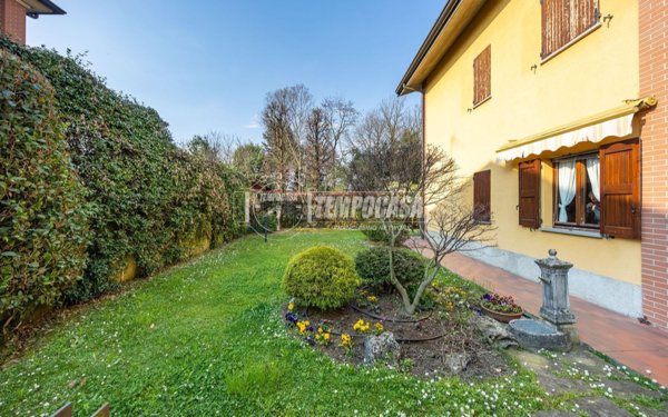 appartamento in vendita a Seriate