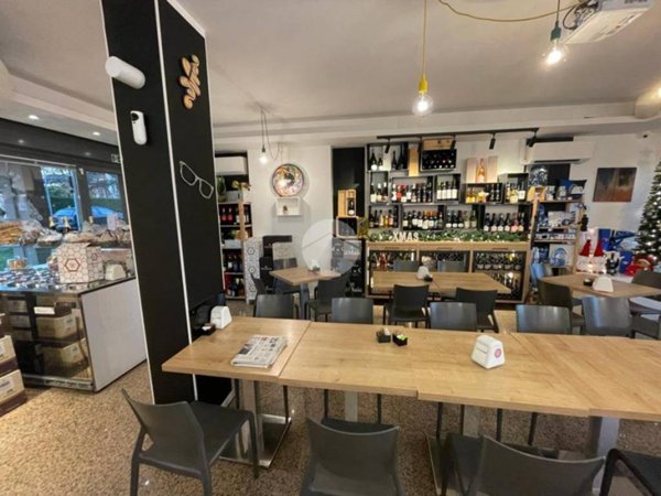 negozio in vendita a Seriate