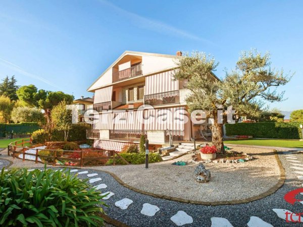 casa indipendente in vendita a Seriate