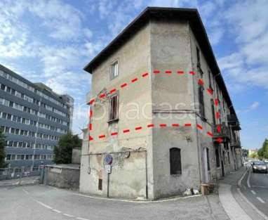 appartamento in vendita a Seriate in zona Paderno