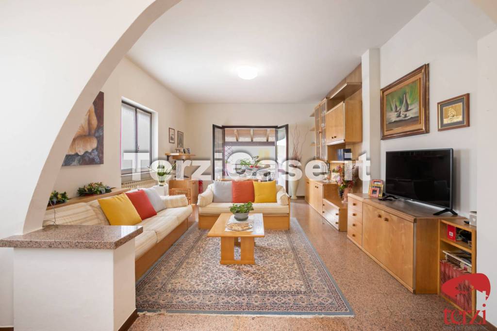 casa indipendente in vendita a Seriate