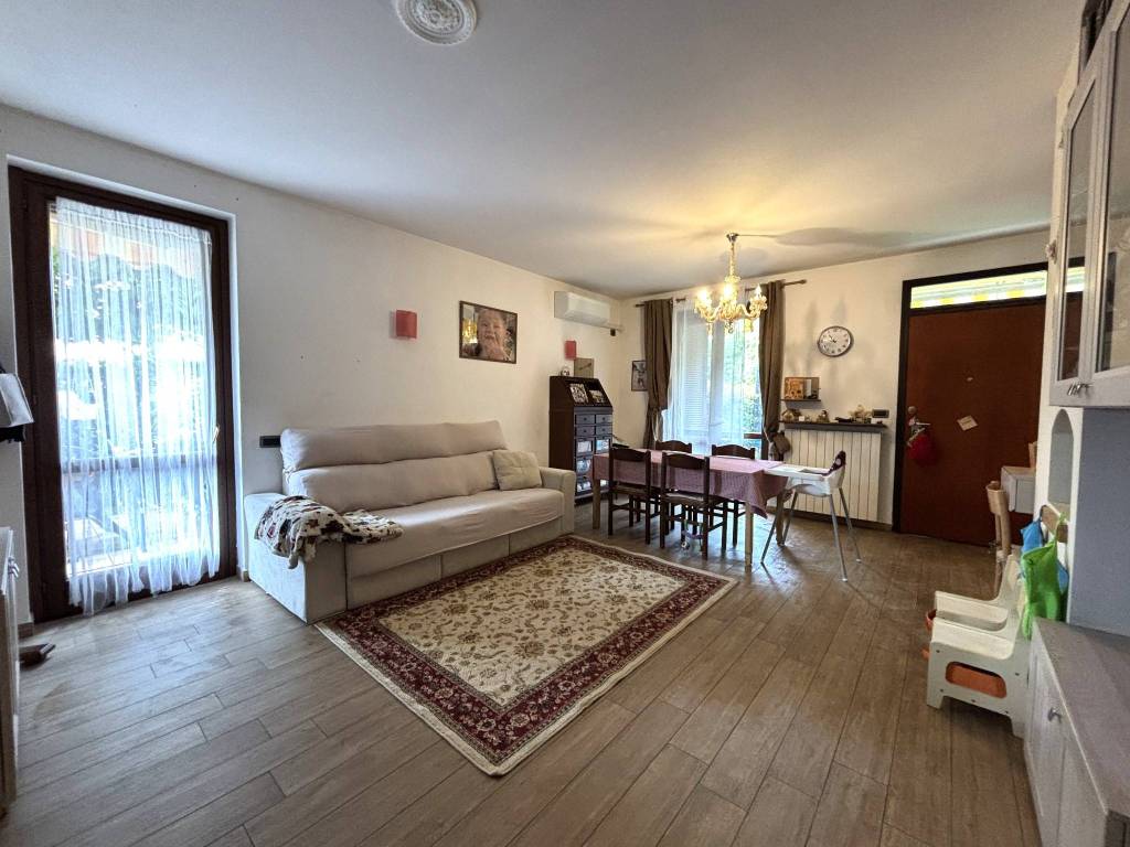 appartamento in vendita a Seriate