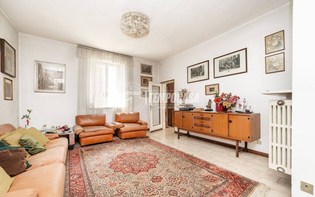 casa indipendente in vendita a Seriate in zona Paderno