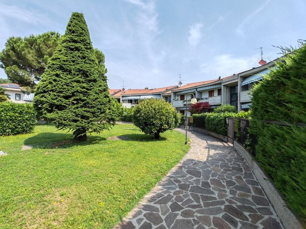 appartamento in vendita a Seriate in zona Paderno