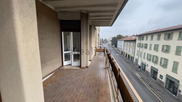 appartamento in vendita a Seriate in zona Paderno
