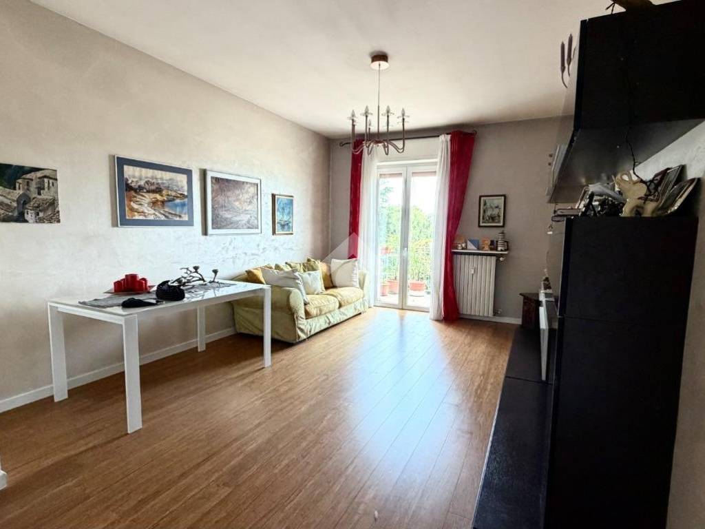 appartamento in vendita a Seriate in zona Paderno