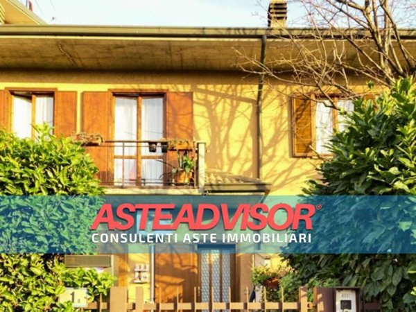 casa indipendente in vendita a Seriate in zona Paderno