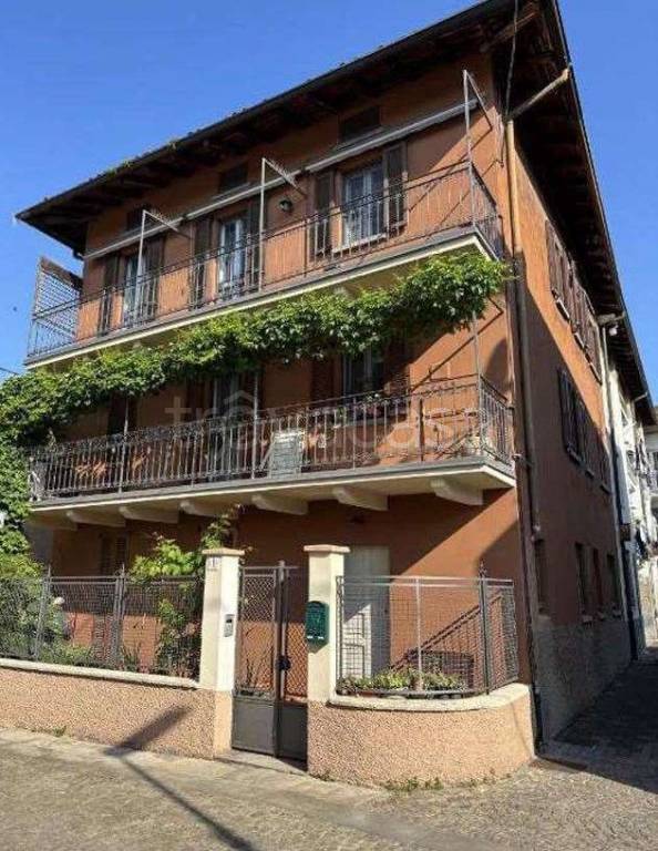 appartamento in vendita a Seriate in zona Paderno