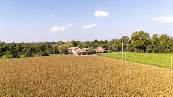 azienda agricola in vendita a Seriate
