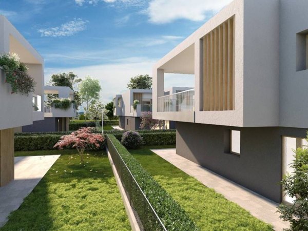 casa indipendente in vendita a Seriate in zona Paderno