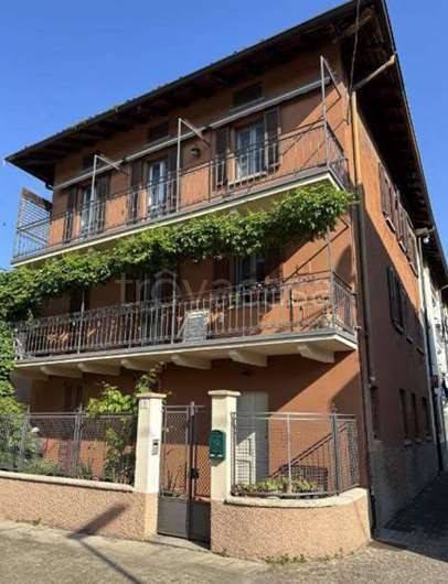 appartamento in vendita a Seriate in zona Paderno