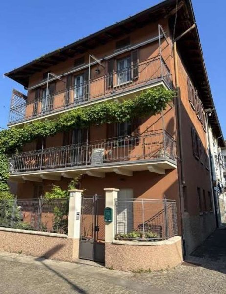 appartamento in vendita a Seriate in zona Paderno