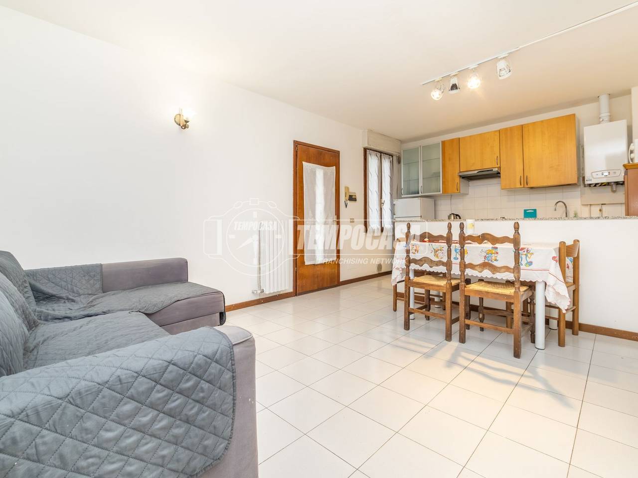 appartamento in vendita a Seriate in zona Paderno