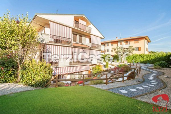 casa indipendente in vendita a Seriate in zona Paderno