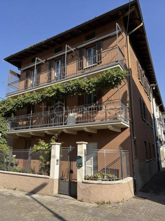 appartamento in vendita a Seriate in zona Paderno