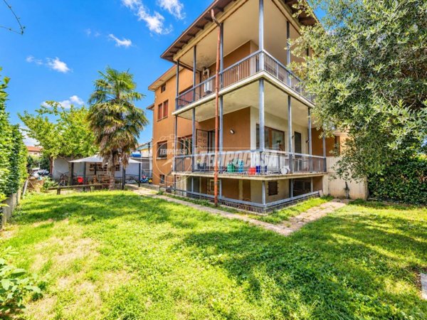 casa indipendente in vendita a Seriate in zona Comonte