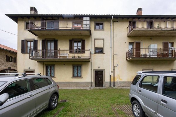 appartamento in vendita a Seriate in zona Paderno