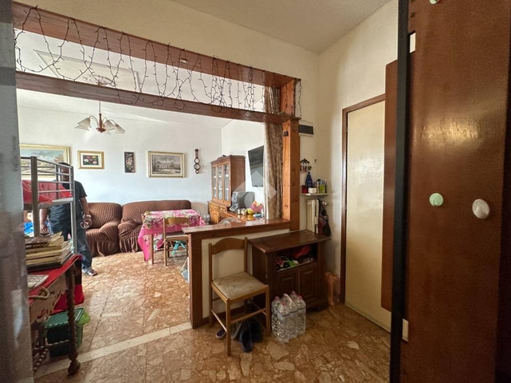 appartamento in vendita a Seriate in zona Paderno