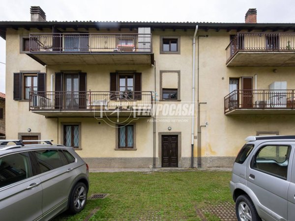 appartamento in vendita a Seriate in zona Paderno