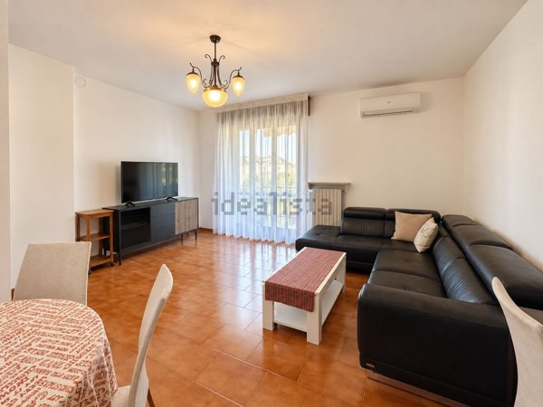 appartamento in vendita a Seriate in zona Paderno