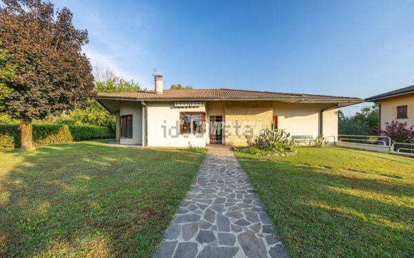 casa indipendente in vendita a Seriate