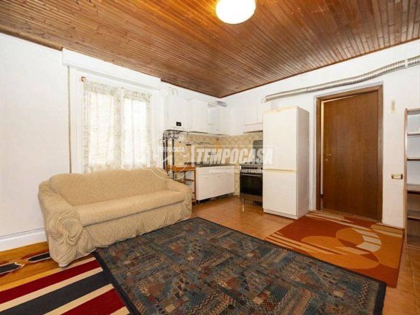 appartamento in vendita a Seriate in zona Paderno