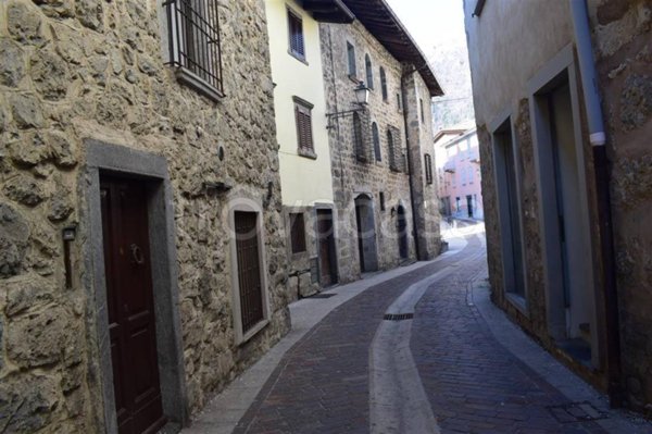 appartamento in vendita a Serina