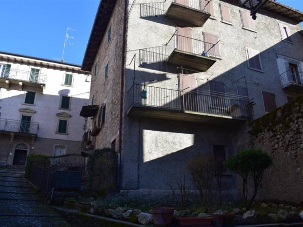 appartamento in vendita a Serina