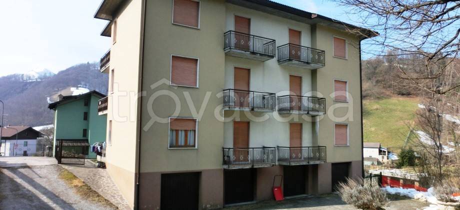 appartamento in vendita a Serina