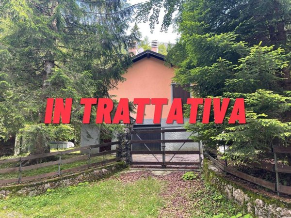 casa indipendente in vendita a Serina