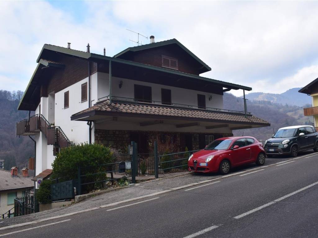 appartamento in vendita a Serina