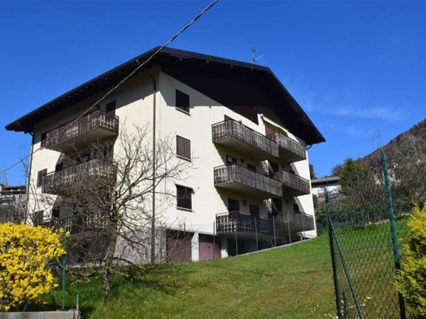 appartamento in vendita a Serina