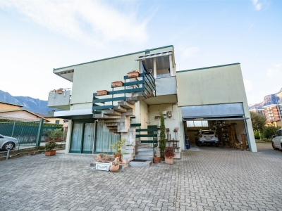 casa indipendente in vendita a Serina