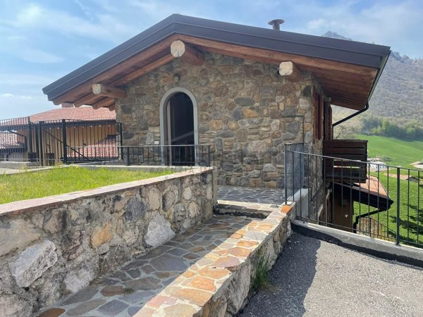 appartamento in vendita a Serina