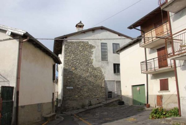 appartamento in vendita a Serina
