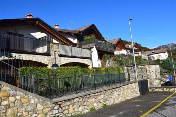appartamento in vendita a Serina