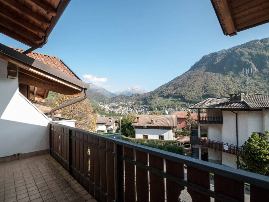 appartamento in vendita a Serina