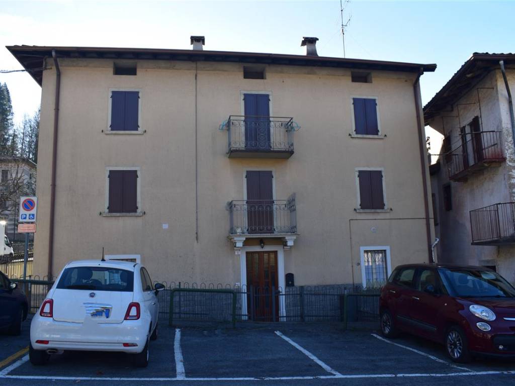 appartamento in vendita a Serina