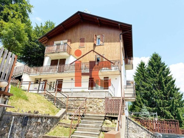 appartamento in vendita a Serina