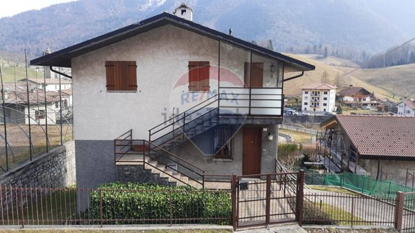 appartamento in vendita a Serina