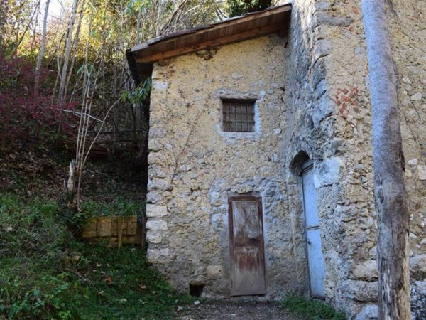 casa indipendente in vendita a Serina