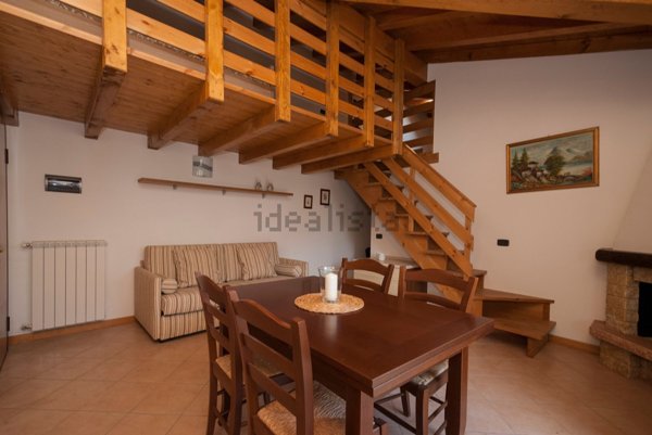 appartamento in vendita a Serina