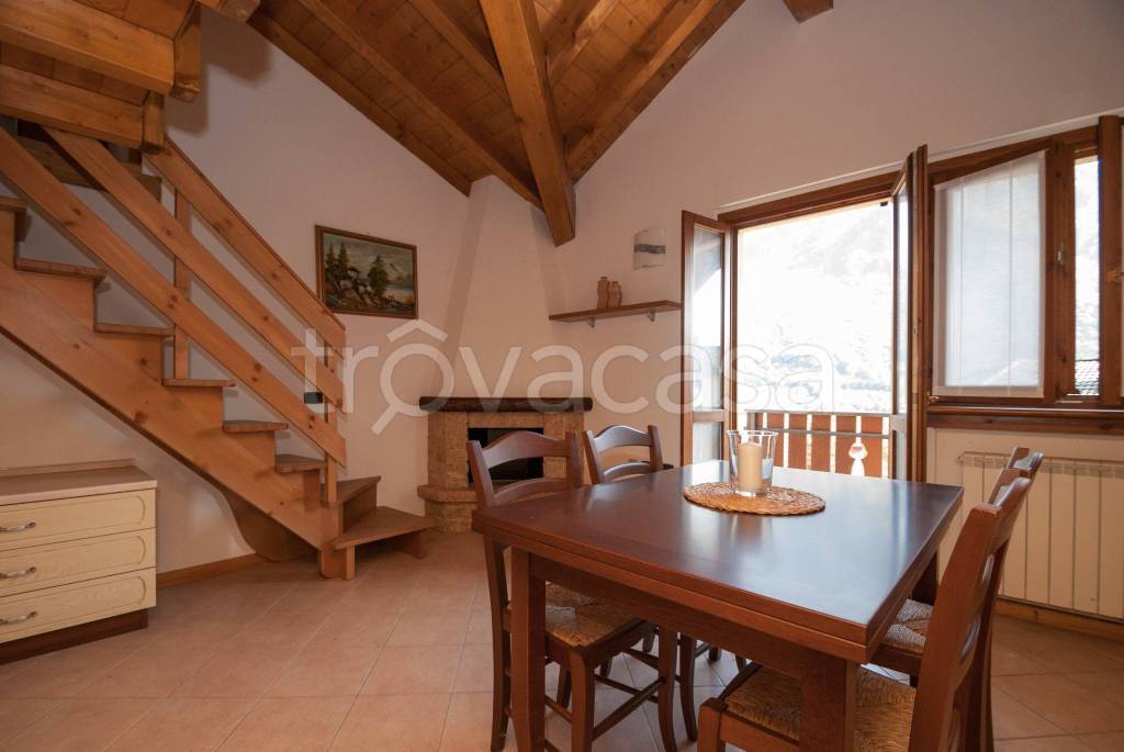 appartamento in vendita a Serina