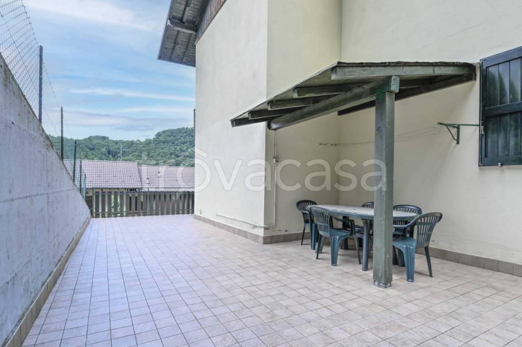 appartamento in vendita a Serina