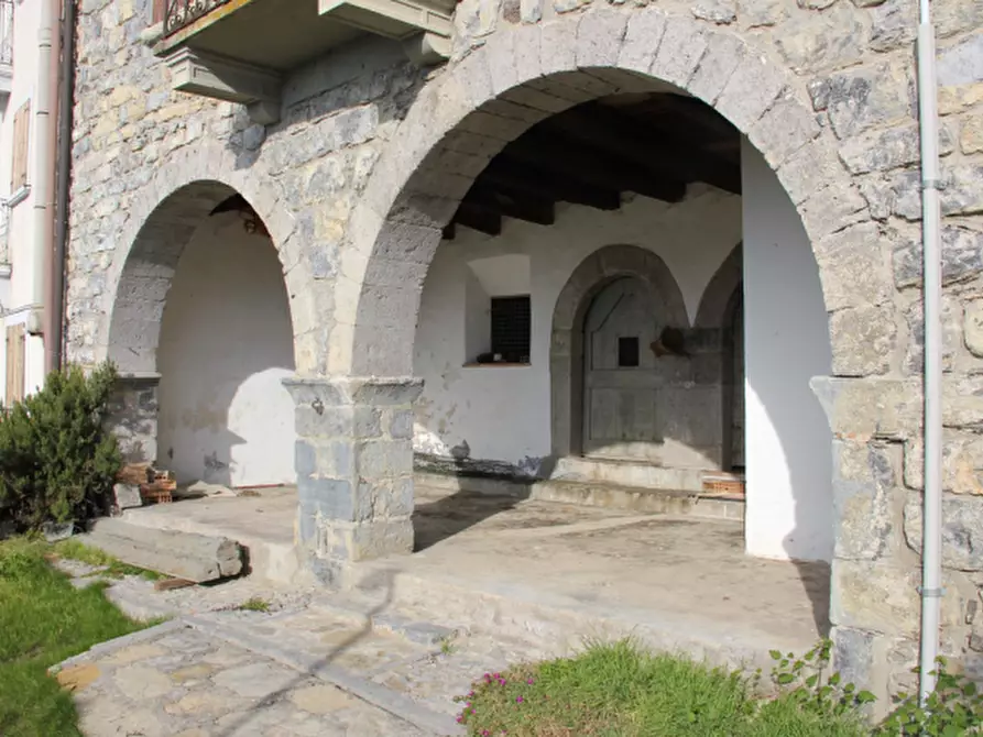casa indipendente in vendita a Serina