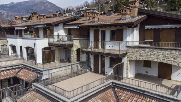 appartamento in vendita a Serina