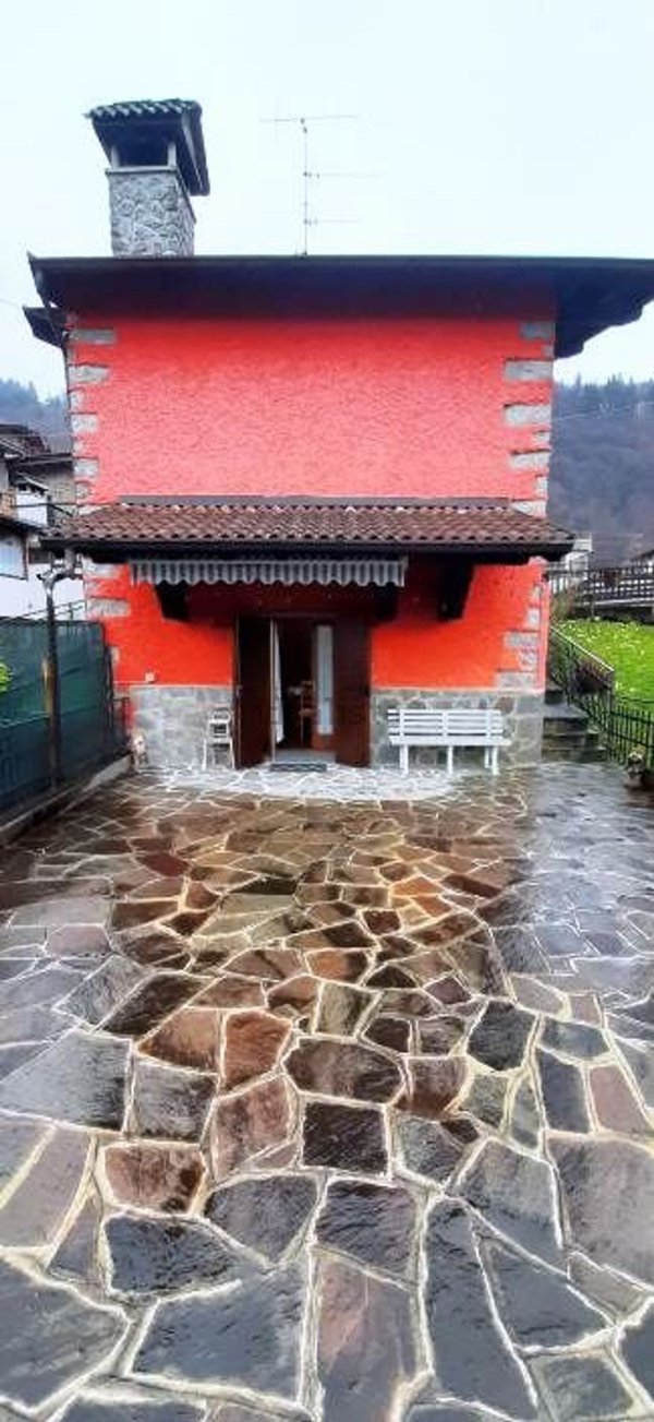 appartamento in vendita a Serina